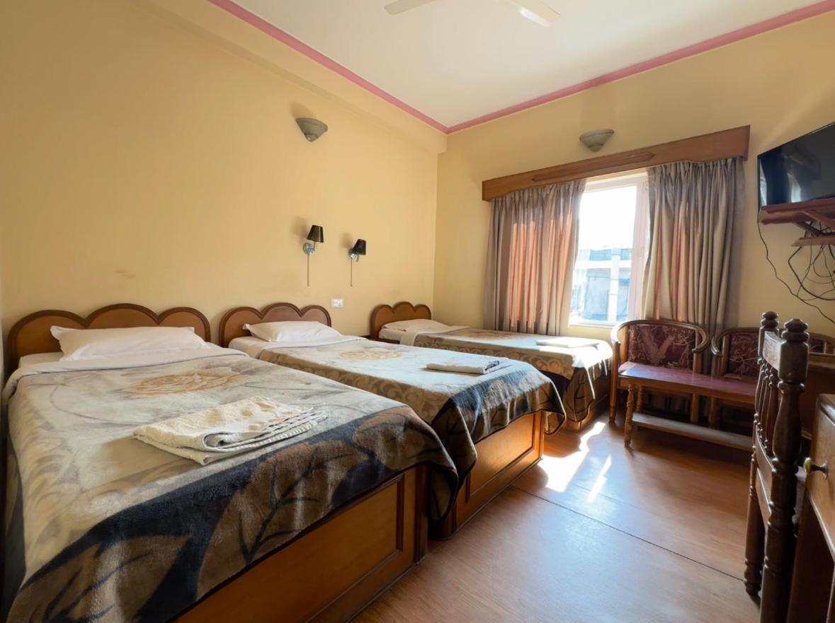 פוקהרה Green Tara Hotel מראה חיצוני תמונה