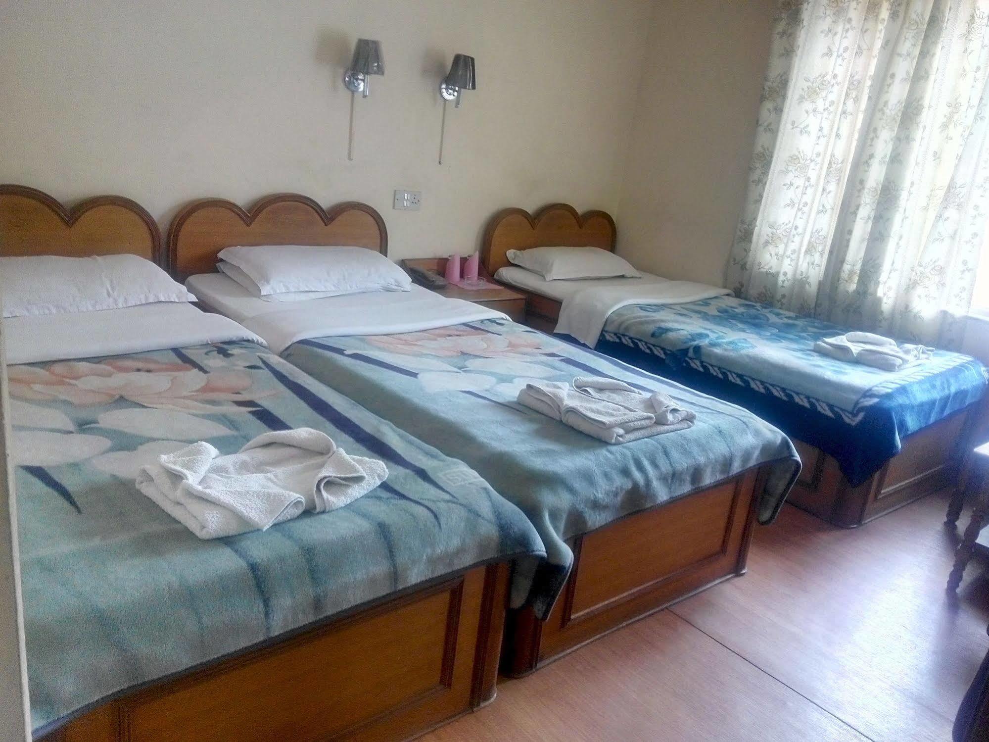 פוקהרה Green Tara Hotel מראה חיצוני תמונה